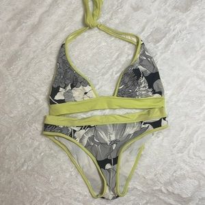 Burberry bikini three piece swimsuit set
